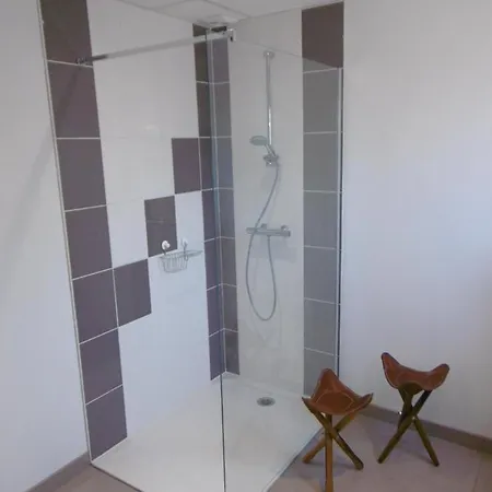 Le Brensol בית נופש *